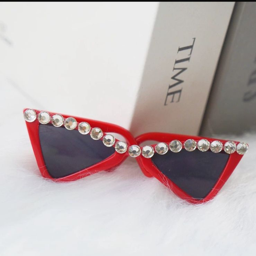 Óculos Triangular com Strass