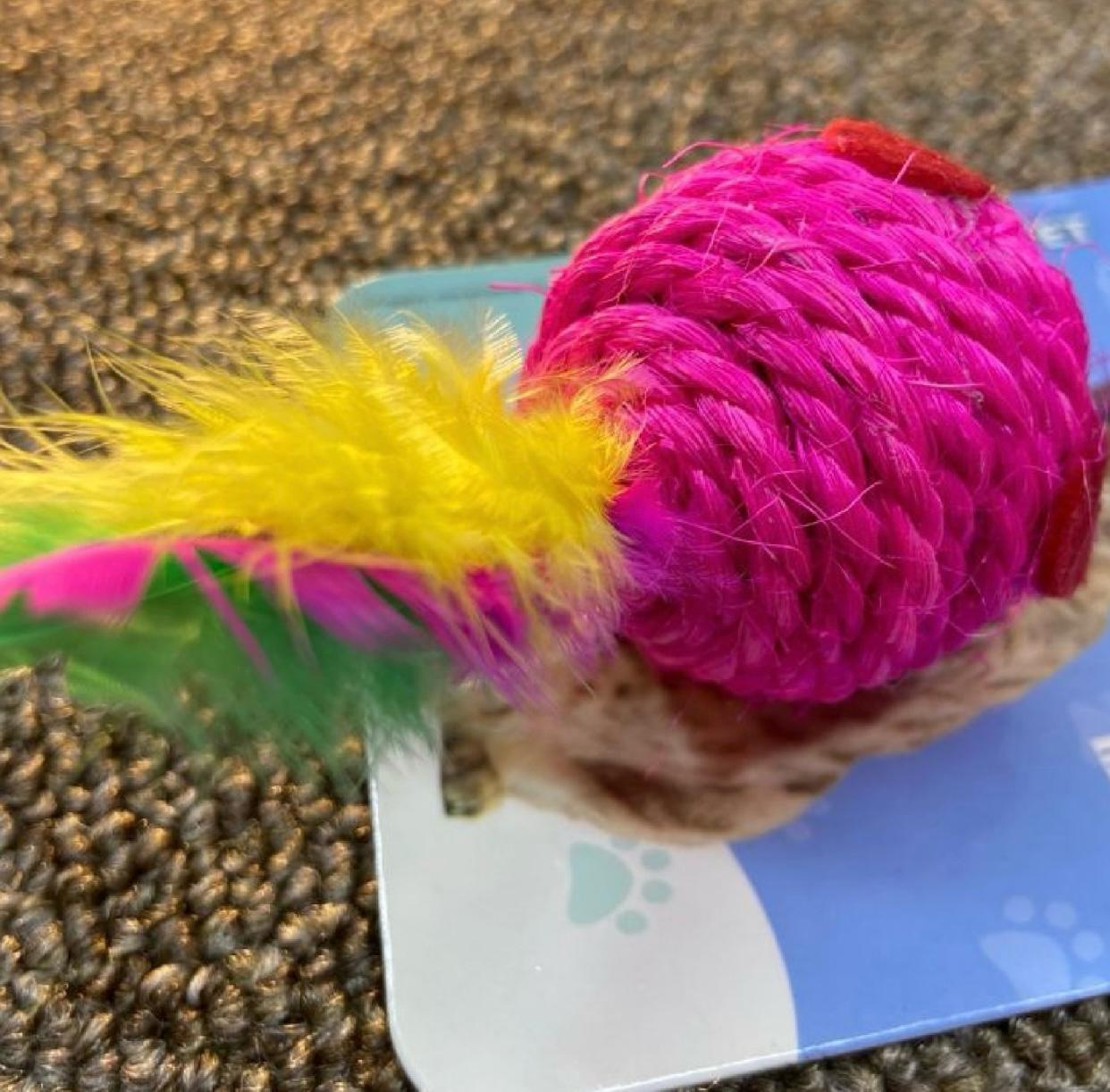 Bolinha de Sisal Com Cat Nip