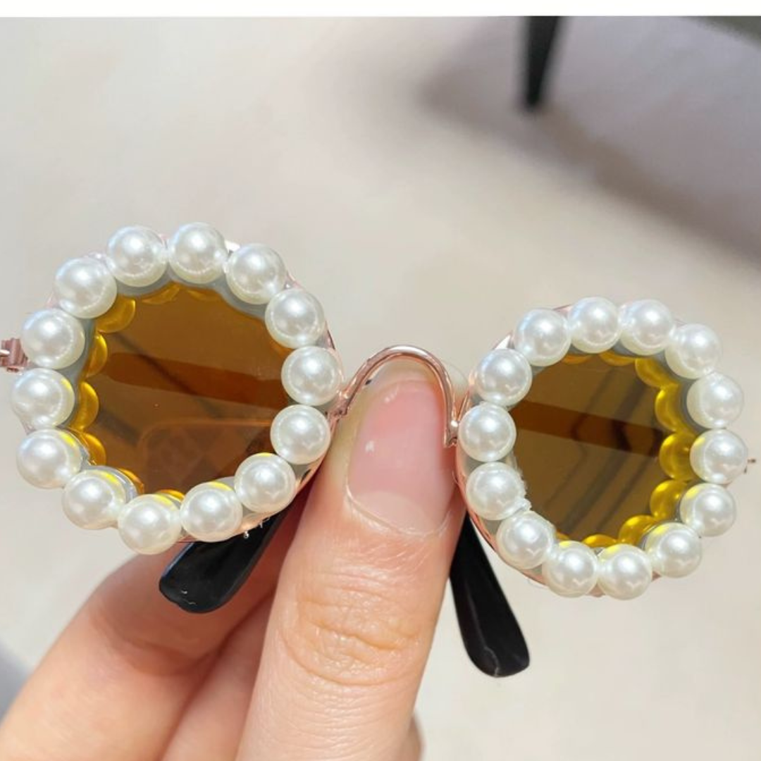 Óculos Redondo com Perolas Pequeno