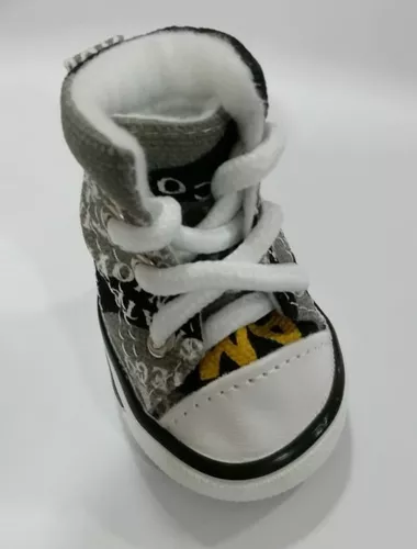 Tenis Pet
