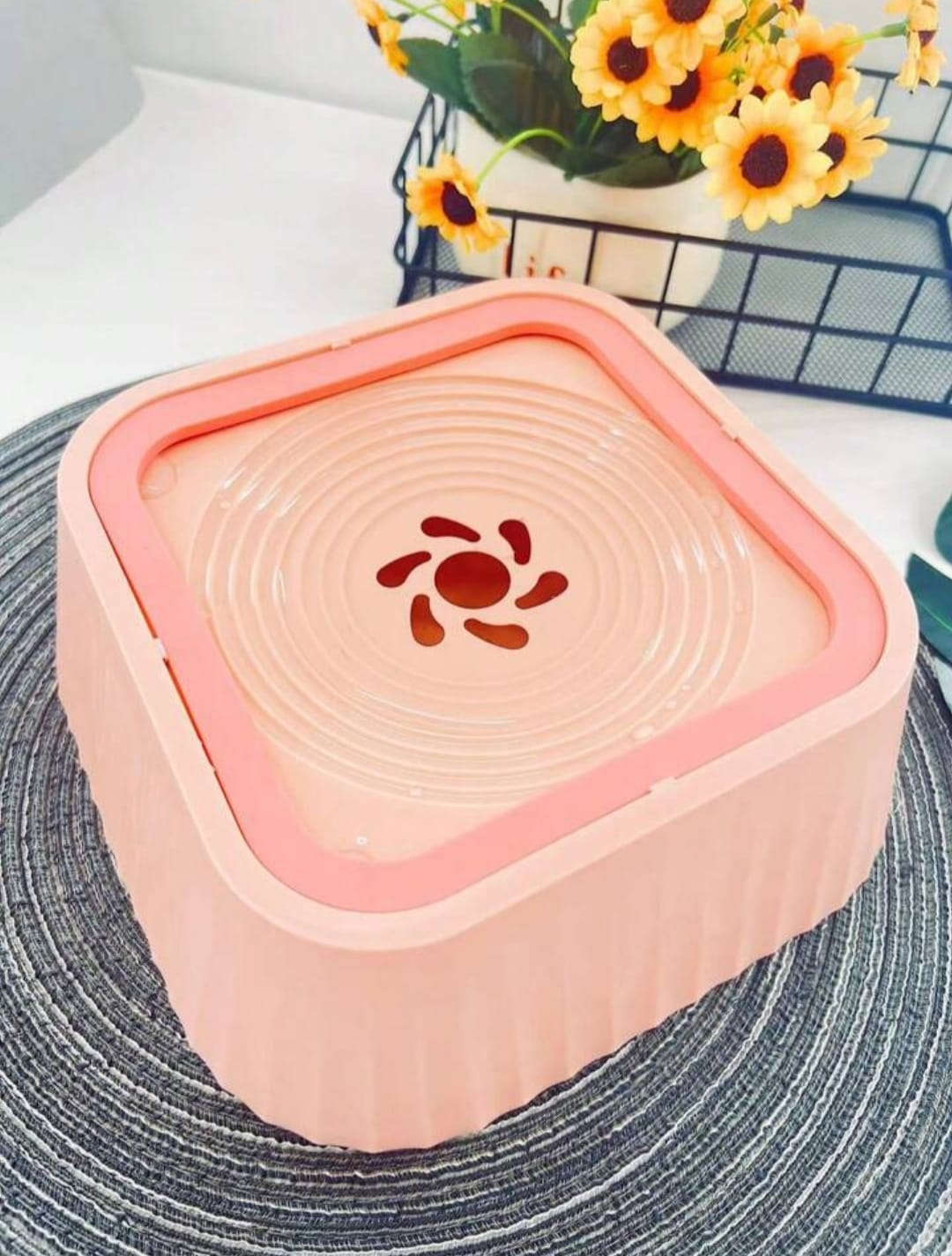 Bebedouro Pelos Longos Para Cães Cor:Rosa